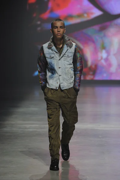 Look 79